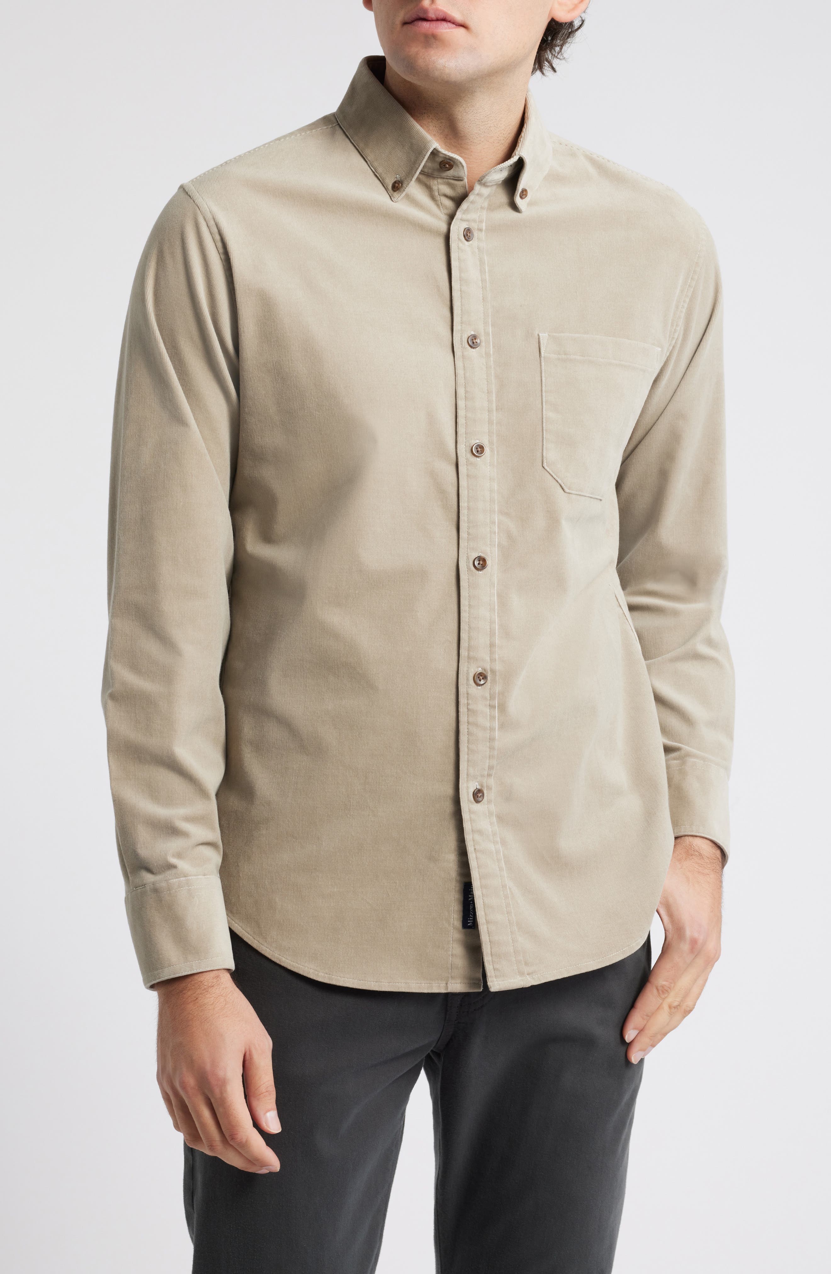 Mizzen+Main Jackson Performance Corduroy Button-Down Shirt in Khaki Solid 