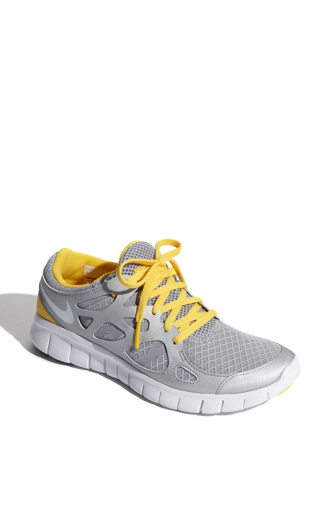 livestrong nike free runs