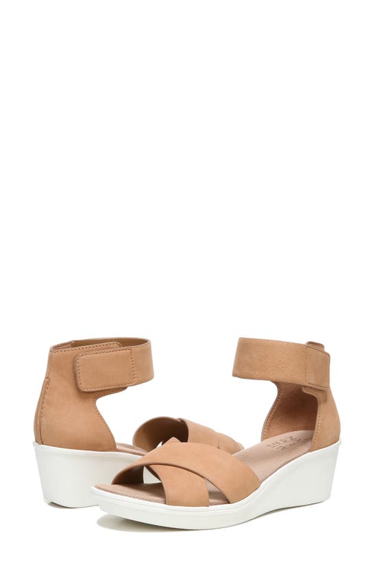 Naturalizer Riviera Wedge Sandal In Cookie Dough Leather