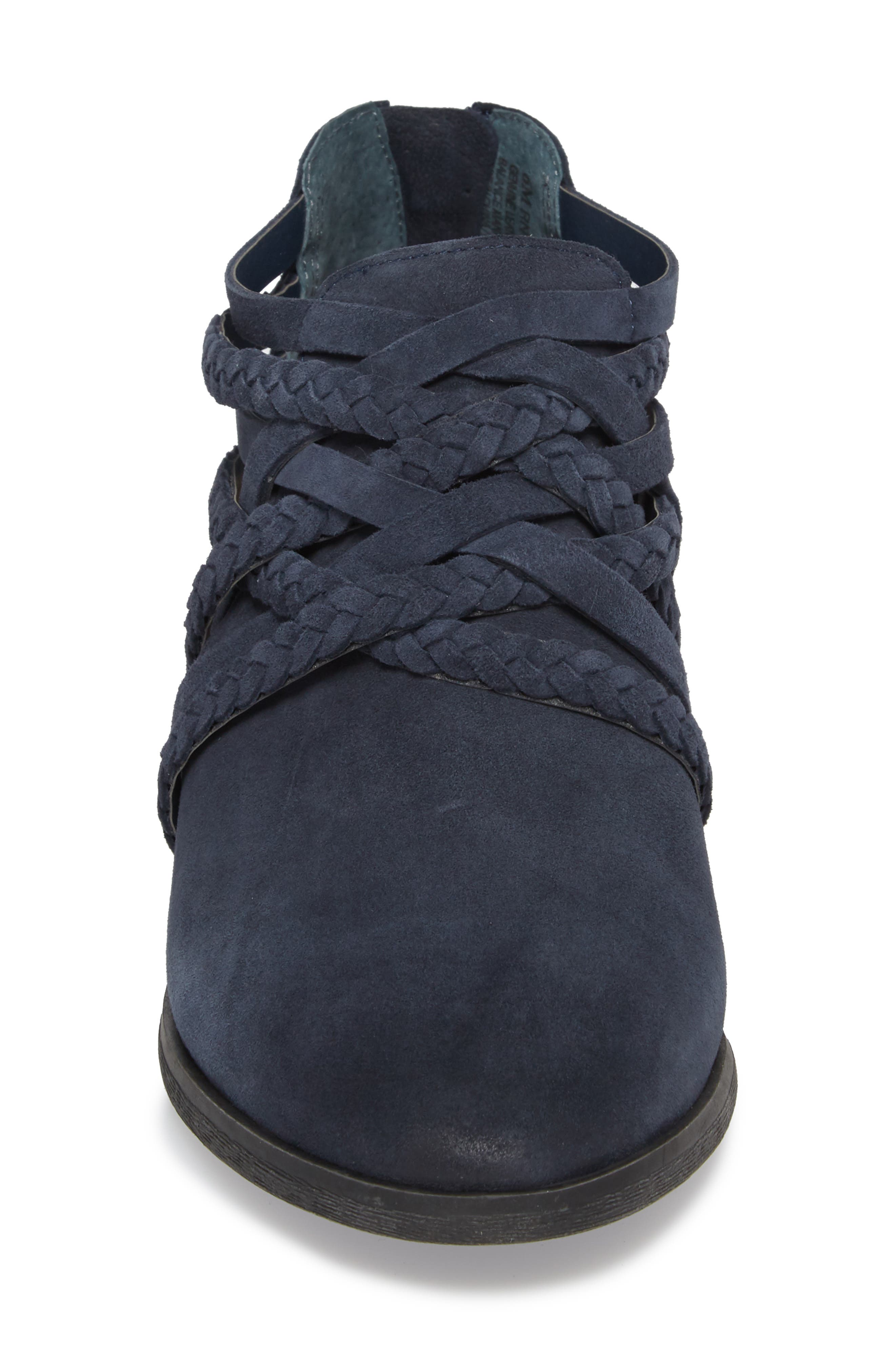 caslon liam braided bootie