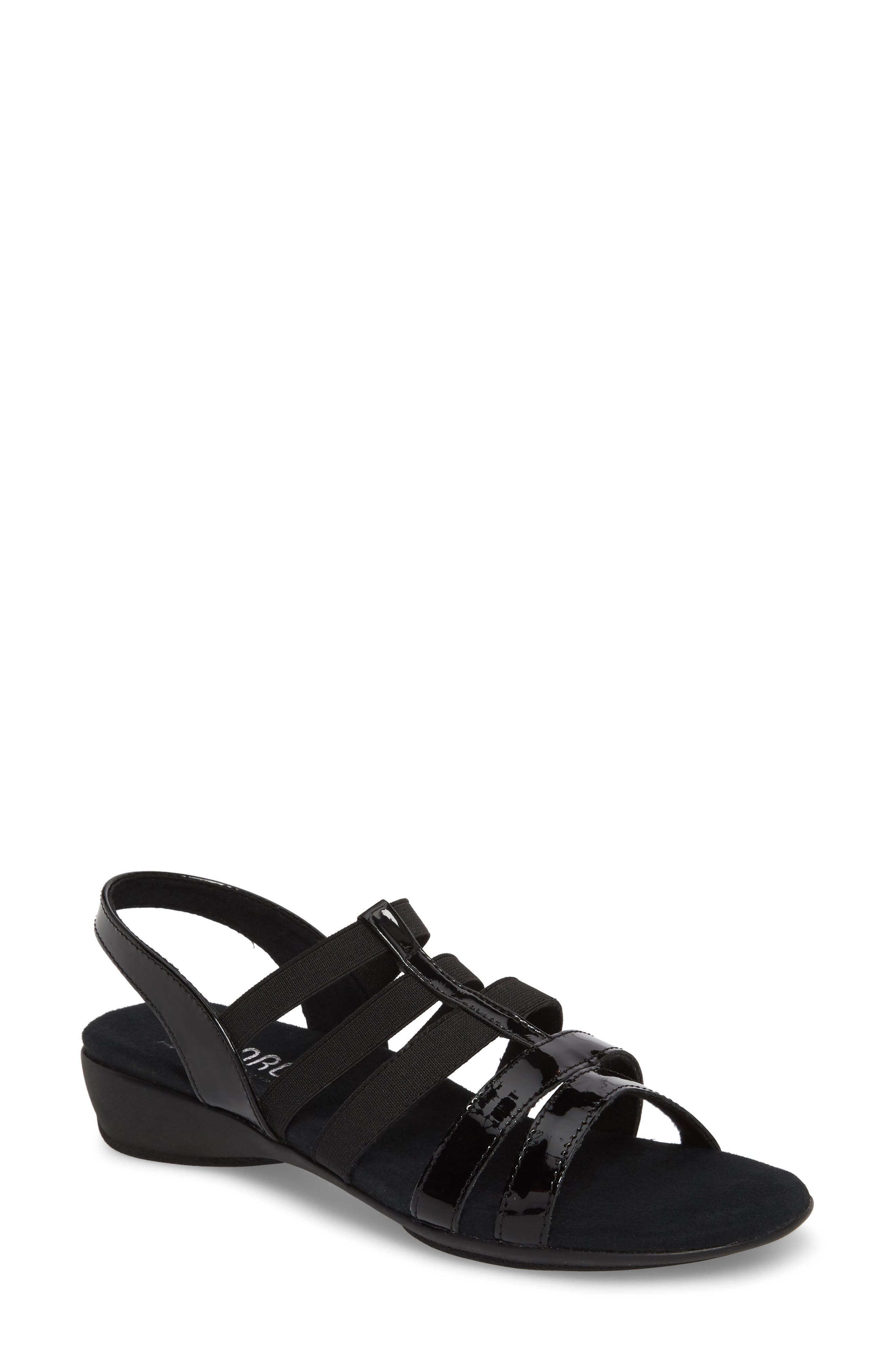 nordstrom munro sandals