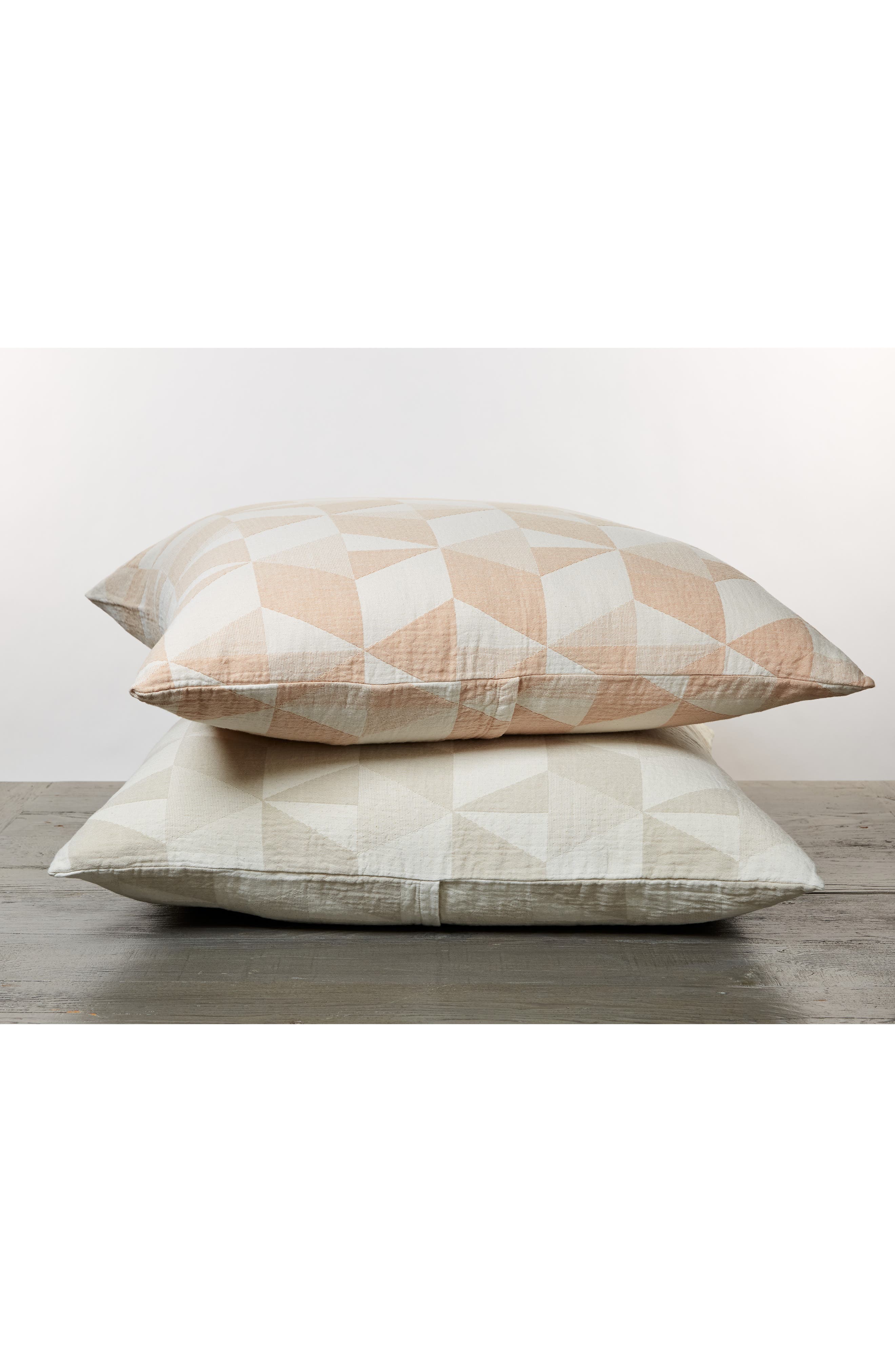 coyuchi pillow protector