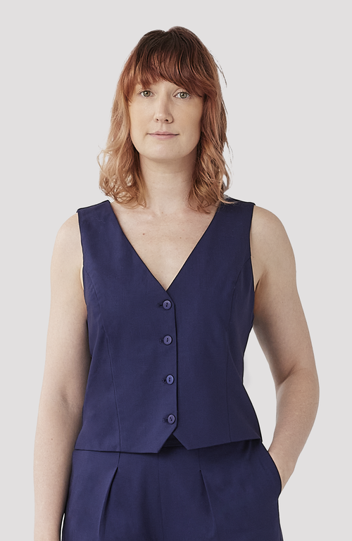 Aam The Label The Wool Vest In Indigo