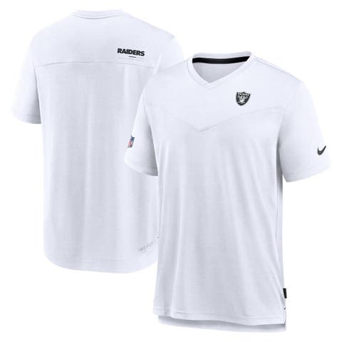 Nike Men's Nike Red Tampa Bay Buccaneers Sideline Coach Chevron Lock Up  Logo V-neck Performance T-shirt