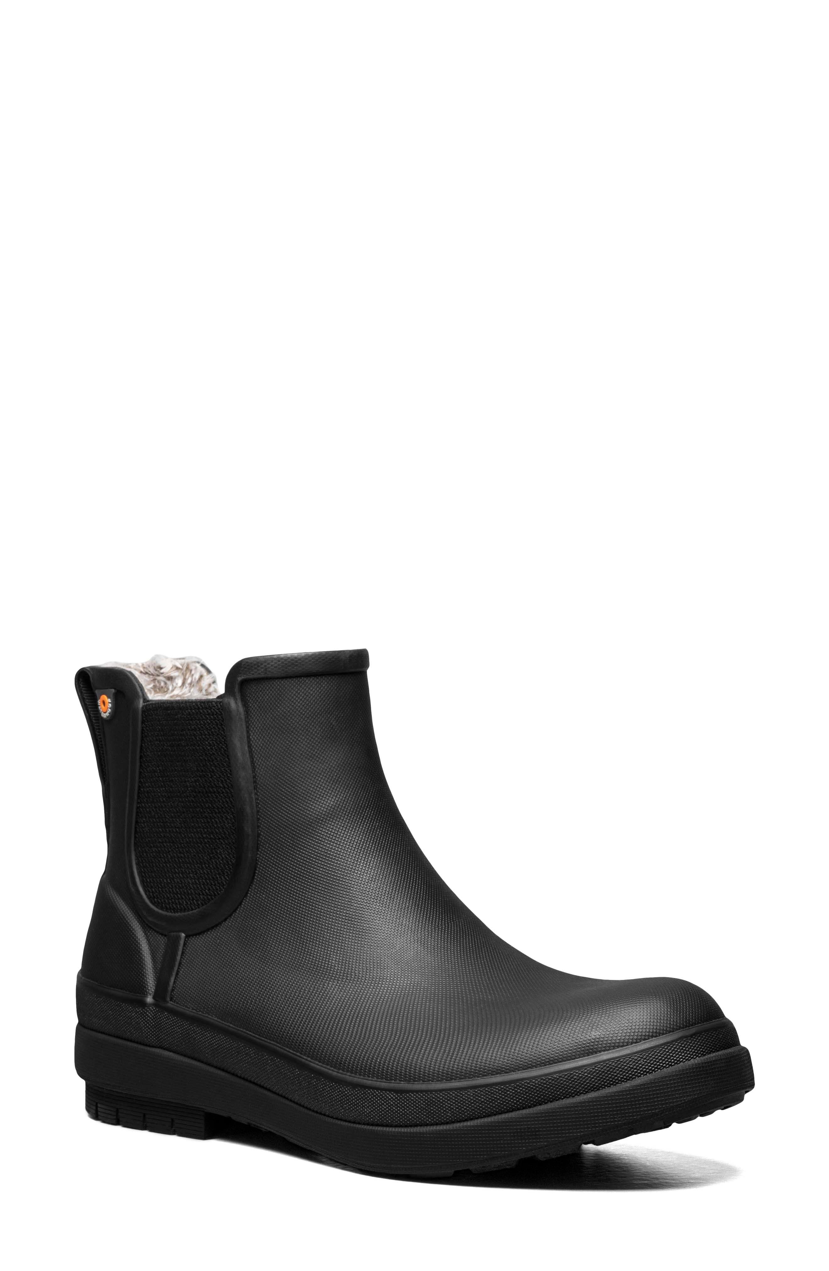 short black rain boots