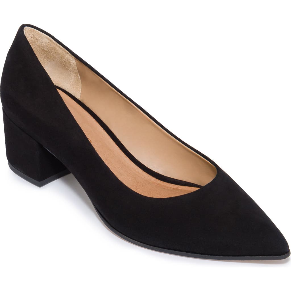 BERNARDO FOOTWEAR BERNARDO FOOTWEAR MILLIE BLOCK HEEL PUMP