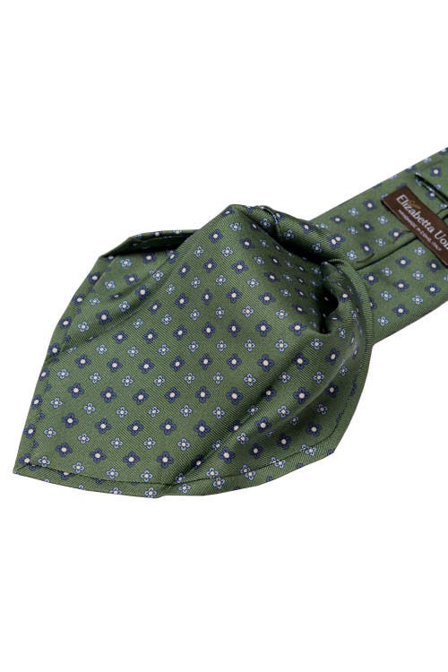 Elizabetta Siracusa In Green