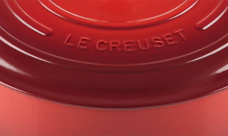Le Creuset Signature 7.25-quart Round Enamel Cast Iron Dutch Oven In Flame