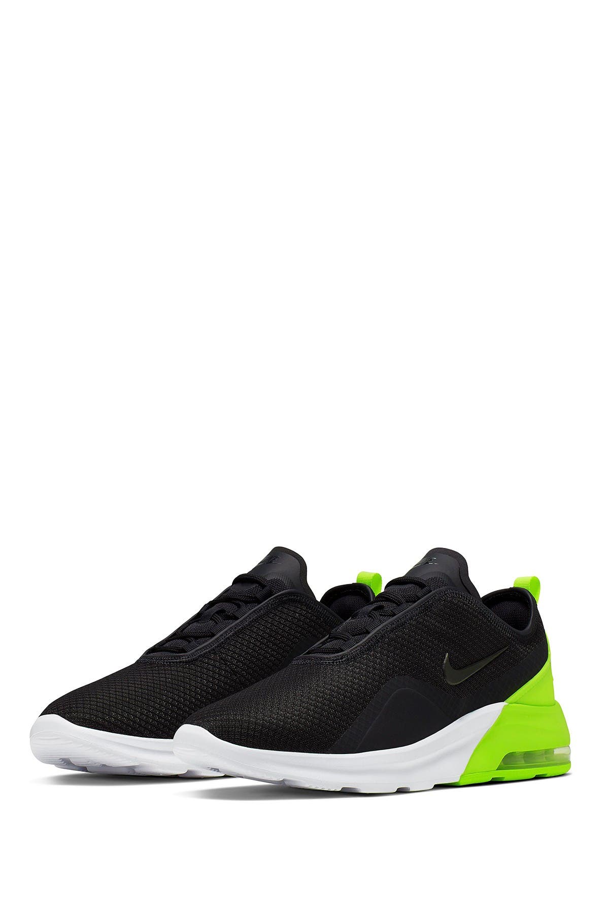 Nike | Air Max Motion 2 Sneaker 