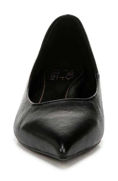 Naturalizer Natalia Womens Cushioned Footbed Pointed Toe Kitten Heels In Black Leather