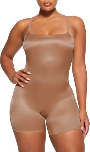 SKIMS BARELY THERE MID THIGH SHORT SIZE 4X/5X