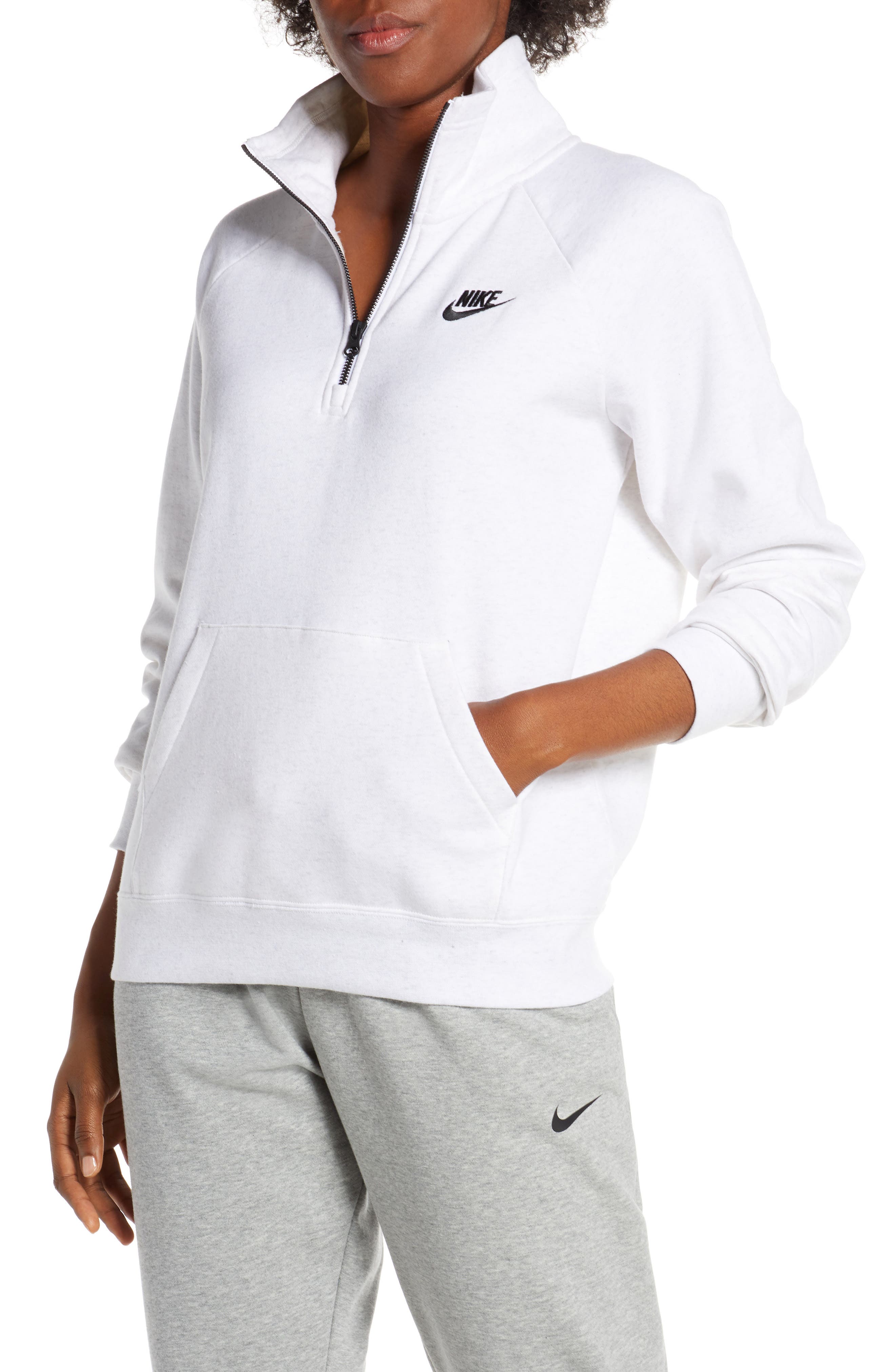 nike essential quarter zip fleece top