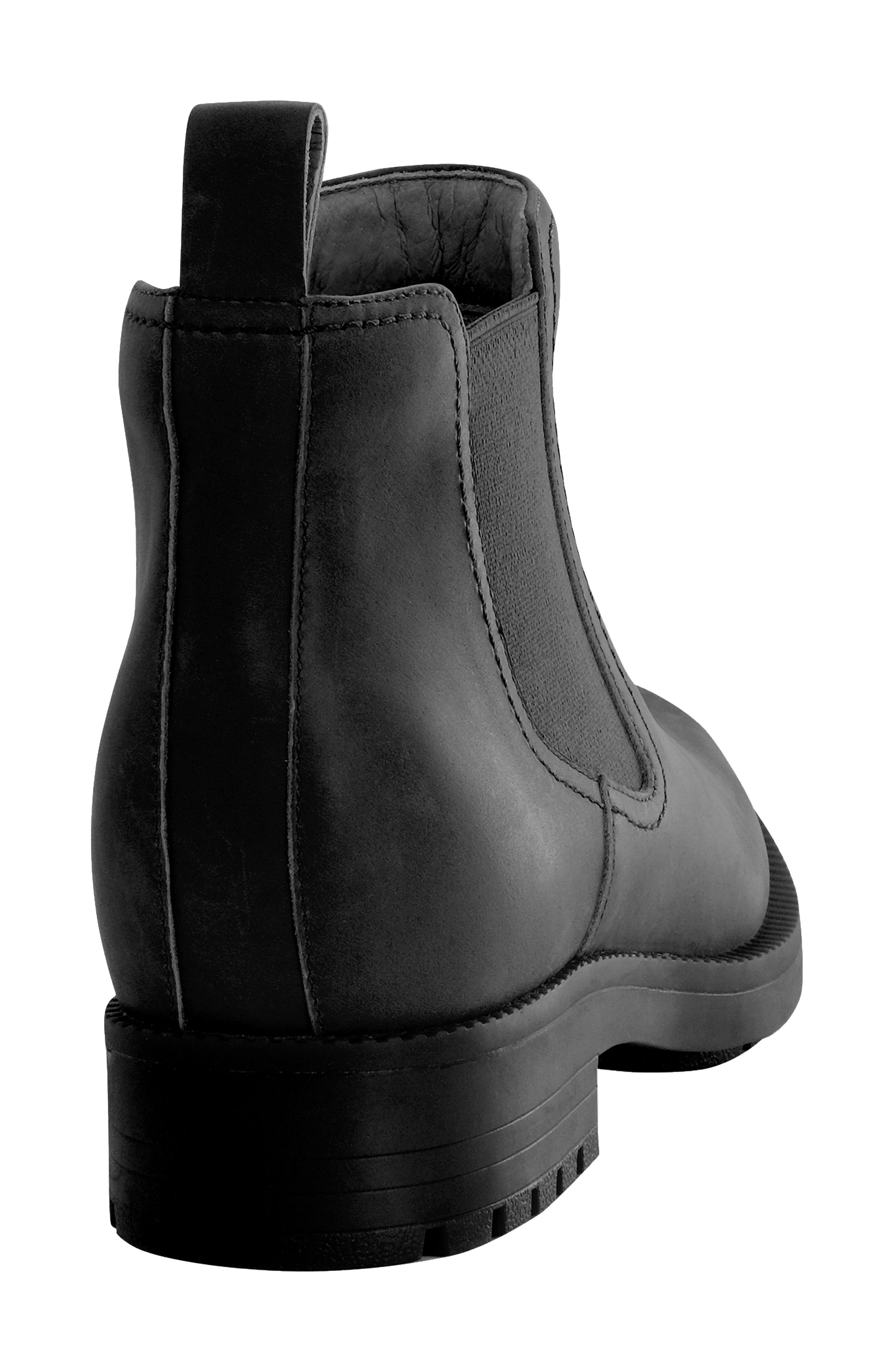Revitalign Kodiak Orthotic Ankle Chelsea Boot in Black | Smart Closet