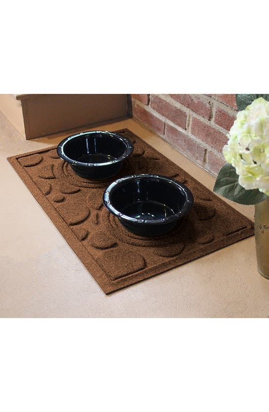 Bungalow Flooring Pet Bow Mat In Dark Brown