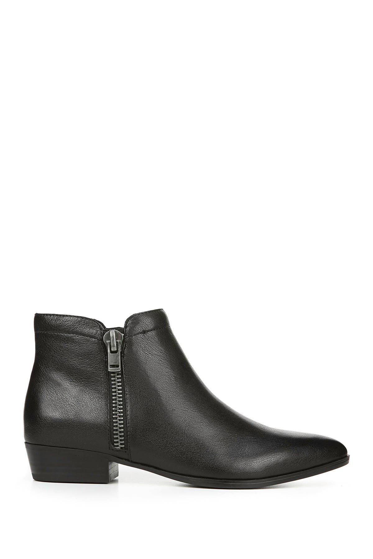 naturalizer ankle boots wide width