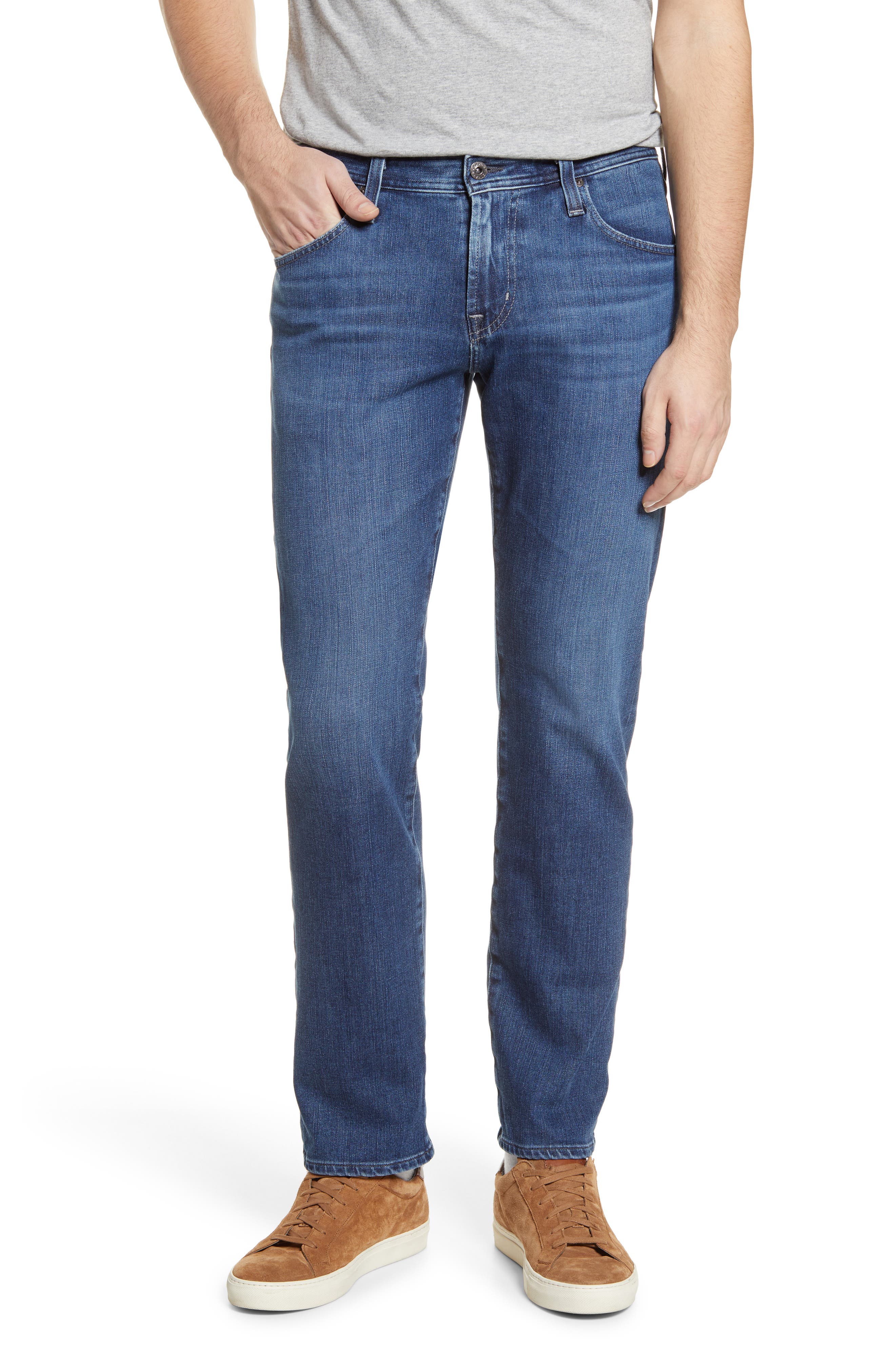 white jogger jeans
