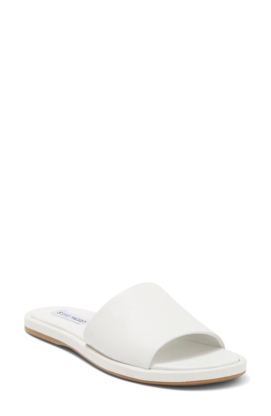 Steve Madden Fortunate Leather Slide Sandal In White
