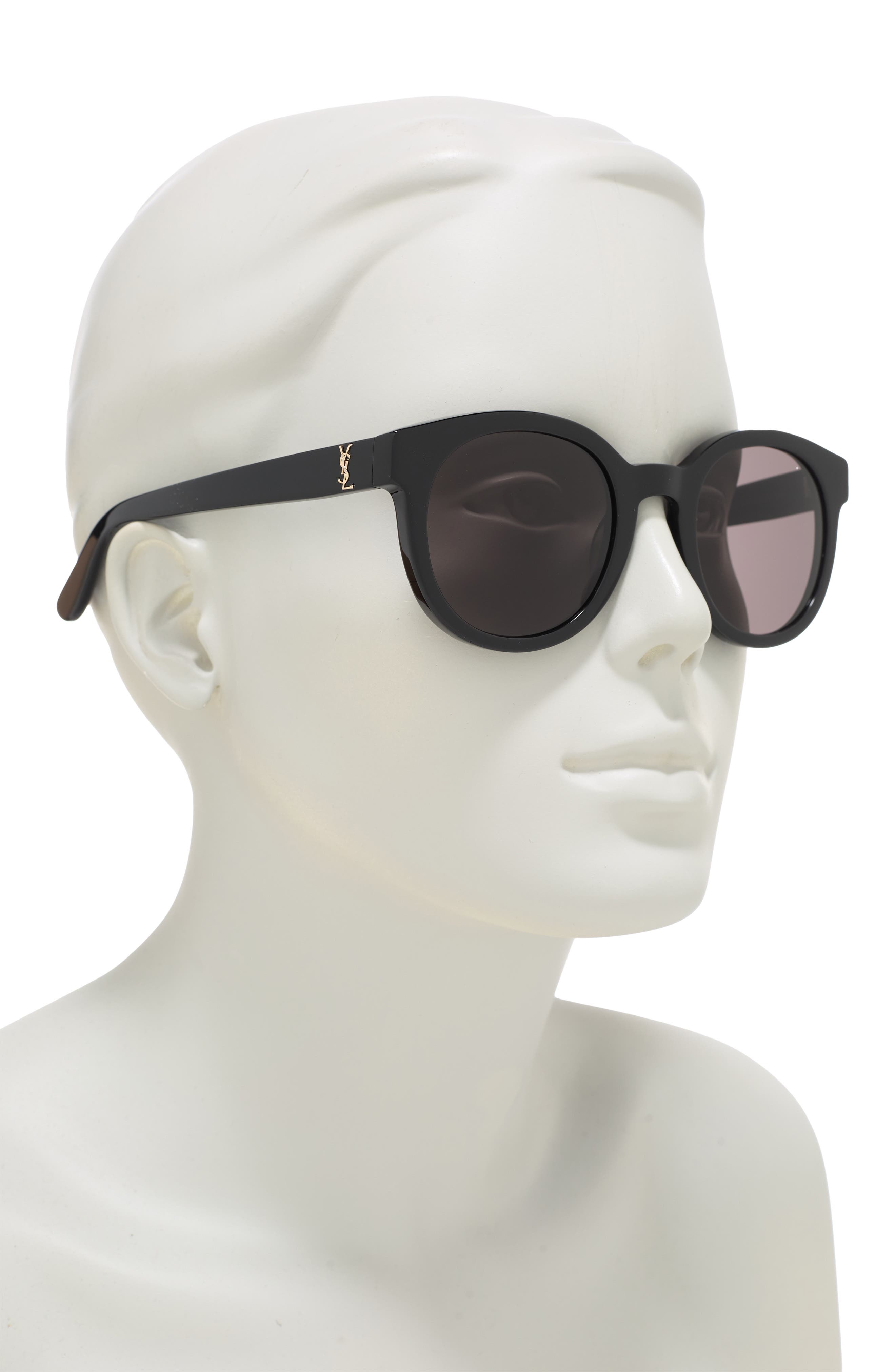 best sunglass shape