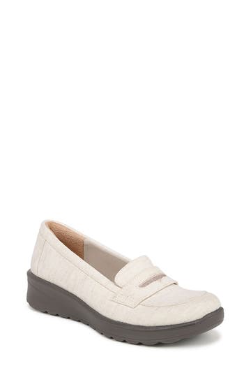 Bzees Gamma Washable Slip Ons In Natural Stretch Linen