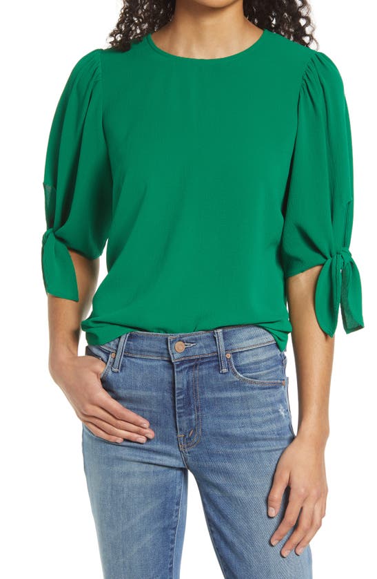 Cece Tie Sleeve High-low Blouse In Lush Green