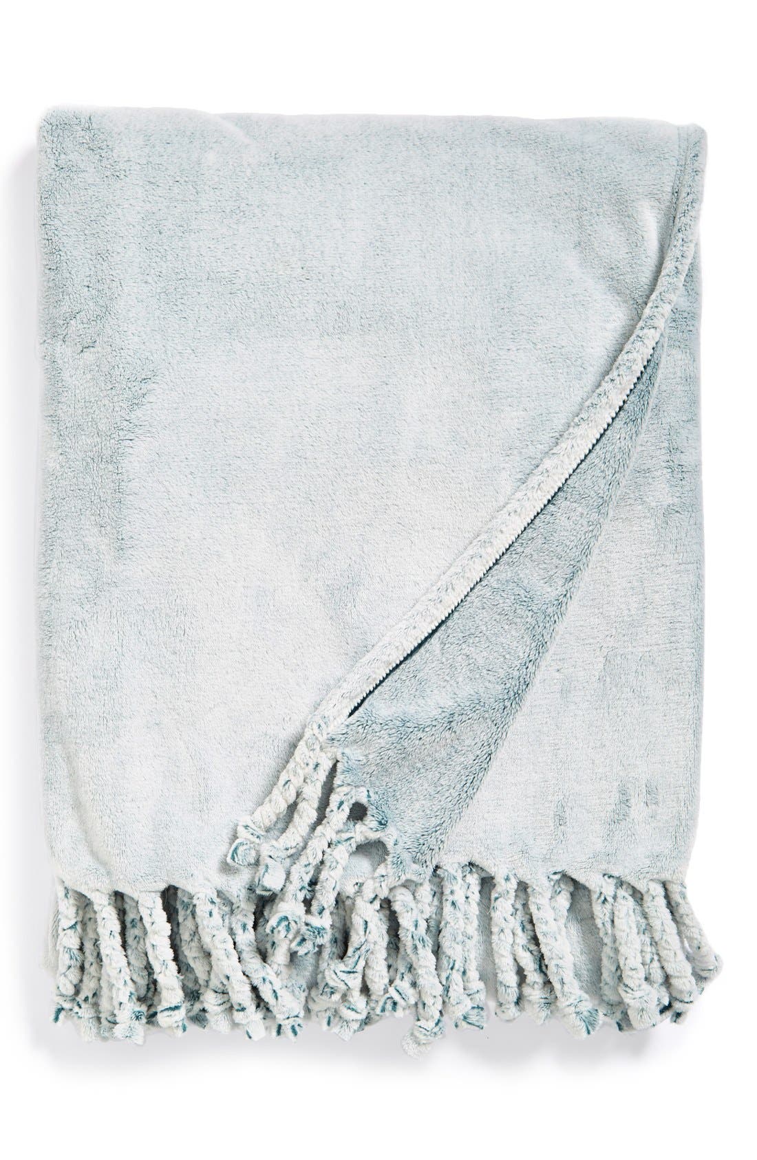 NORDSTROM AT HOME,
                            Kennebunk Bliss Plush Throw,
                            Main thumbnail 518, color,
                            451
