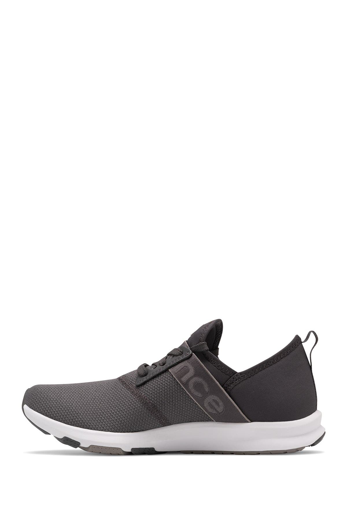 new balance ftwr sneaker