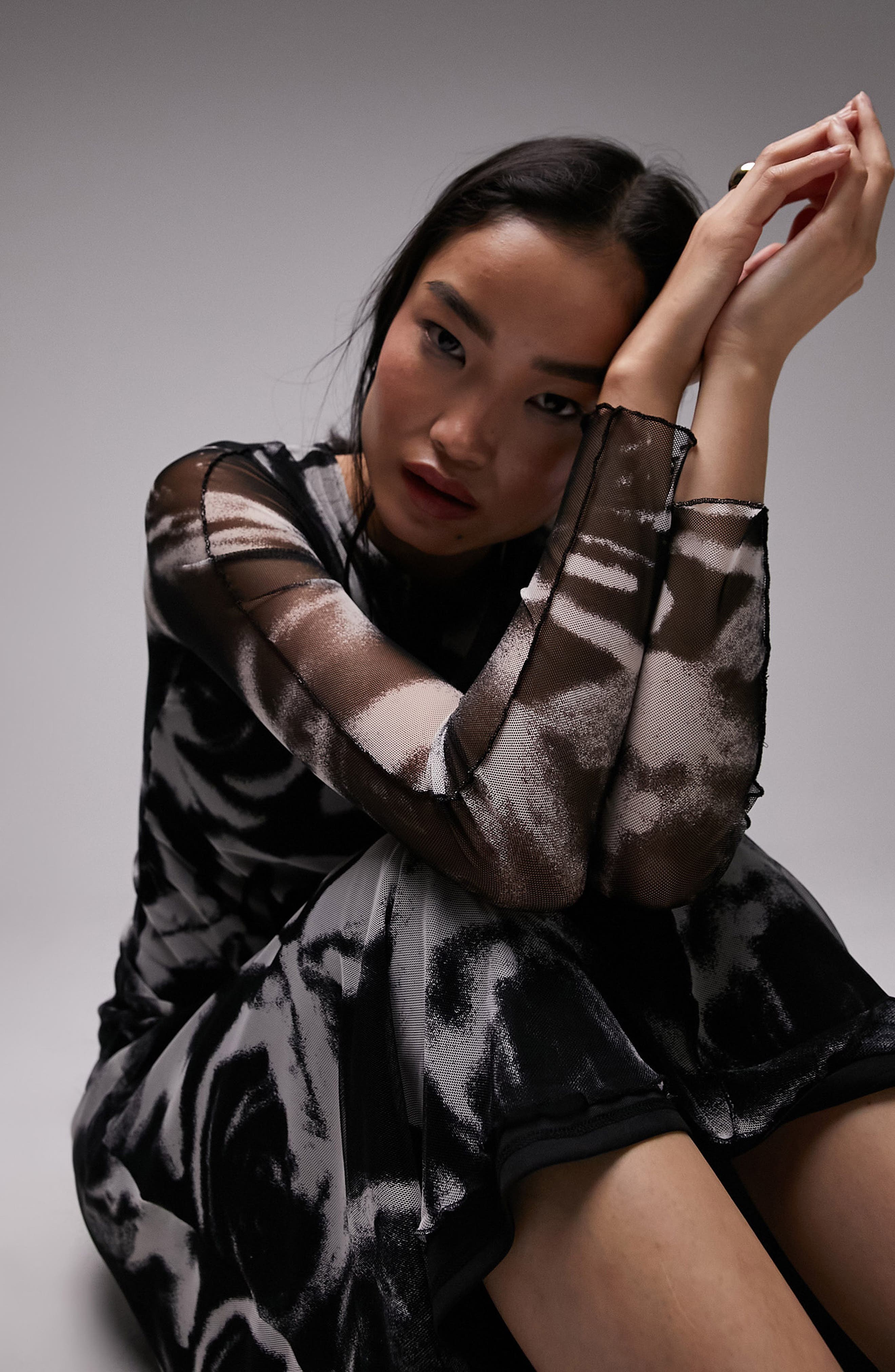 Topshop Long Sleeve Mesh Midi Dress in Black Multi | Smart Closet