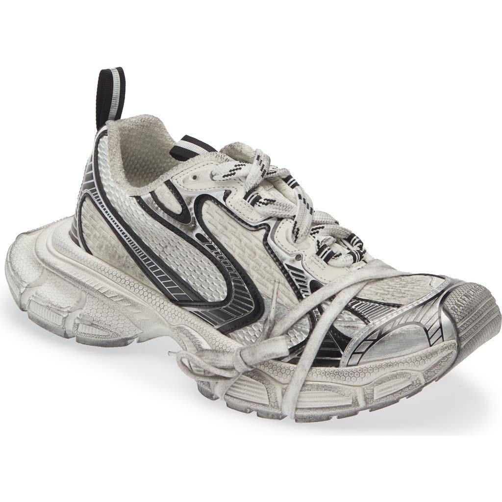 Shop Balenciaga 3xl Sneaker In Eggshell/black