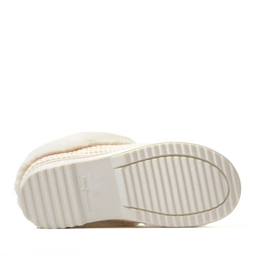Dearfoams Hannah Festive Knit Clogs In Cream