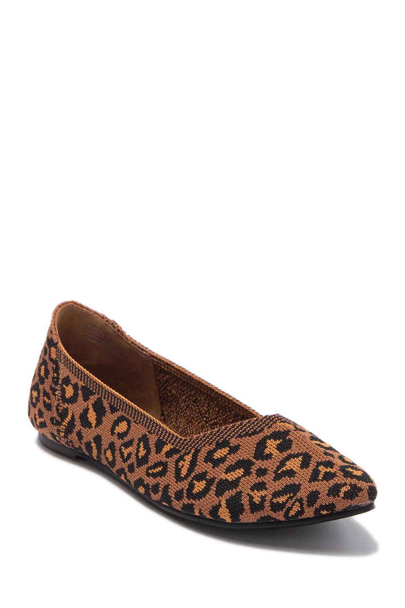 mia kerri pointed toe flyknit flat