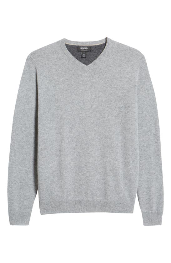 Nordstrom V-neck Cashmere Sweater In Grey Heather