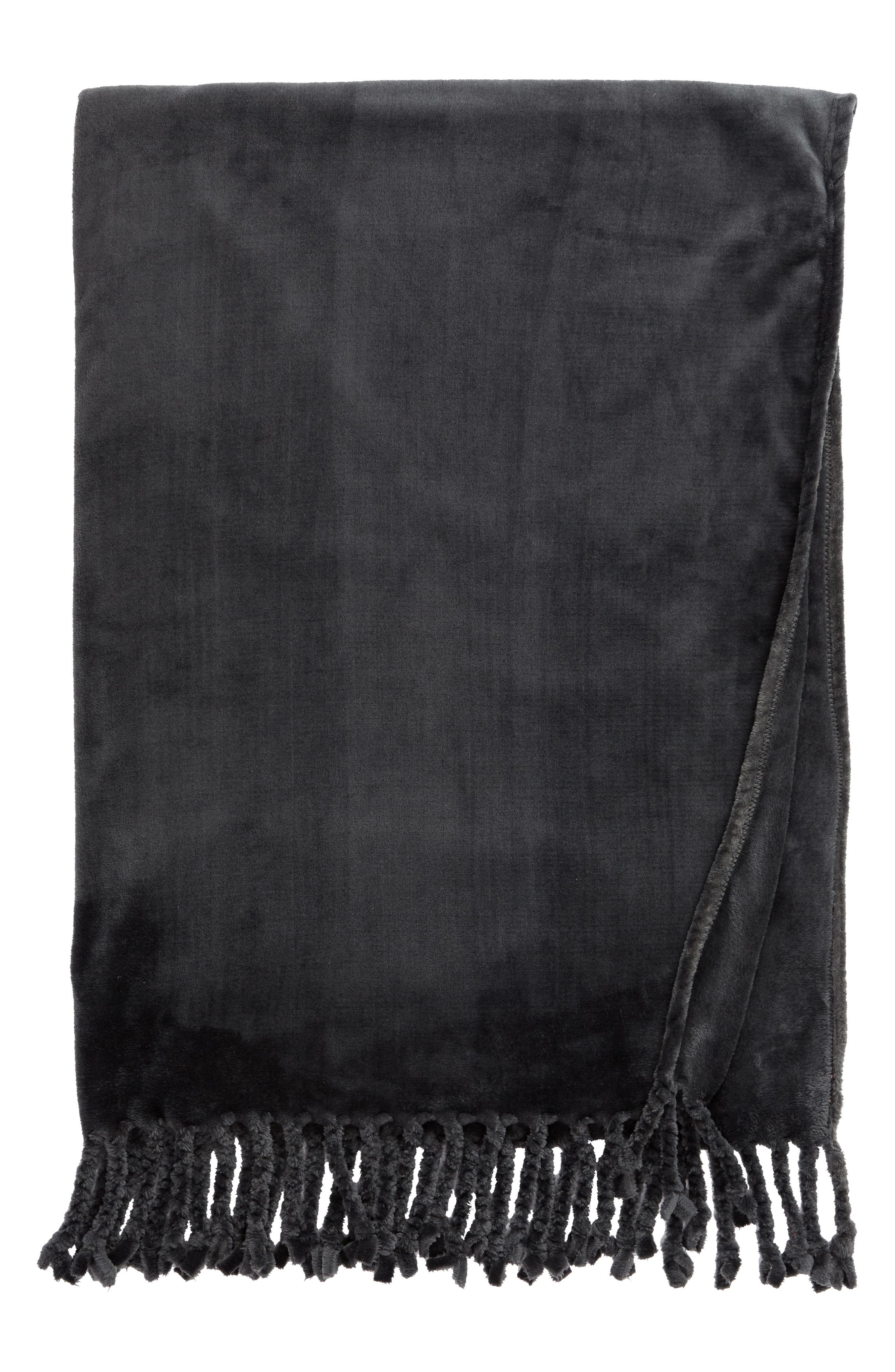 NORDSTROM AT HOME,
                            Kennebunk Bliss Plush Throw,
                            Main thumbnail 1, color,
                            021