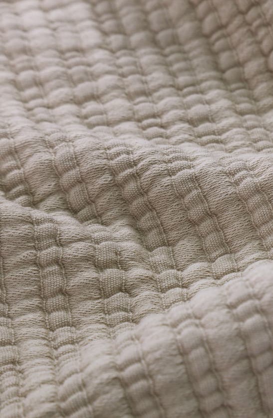 POM POM AT HOME POM POM AT HOME CHATHAM MATELASSÉ BLANKET