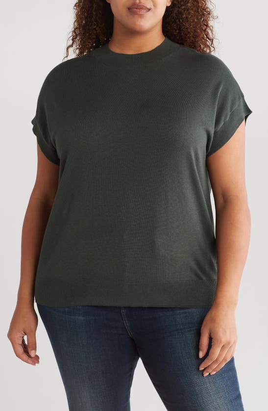 T Tahari Crewneck Shell Sweater In Jungle Green