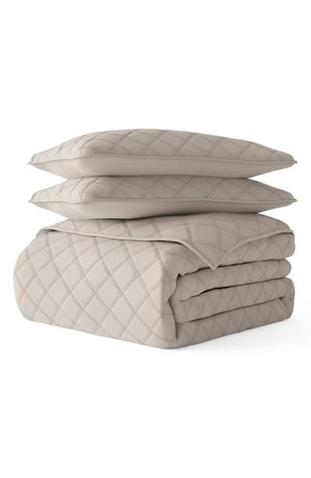 Shop Homespun 3-piece Diamond Stitch Quilt Set In Latte