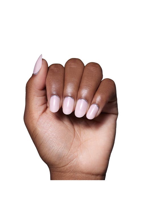 Glamnetic Short Round Press-on Nails Set In Silver Belle