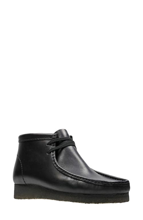Clarks(R) Wallabee Chukka Boot in Black Leather