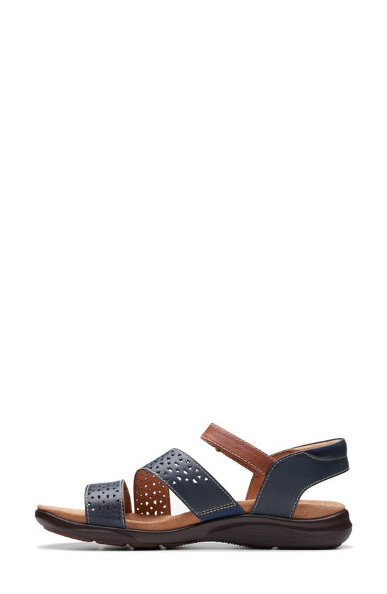 Clarks Kilty Way Sandal In Navy Leather