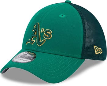 Boston Red Sox New Era 2023 St. Patrick's Day 39THIRTY Flex Hat