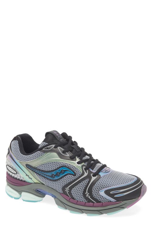 Saucony Progrid Triumph 4 Winter Solstice Sneakers In Navy/olographic