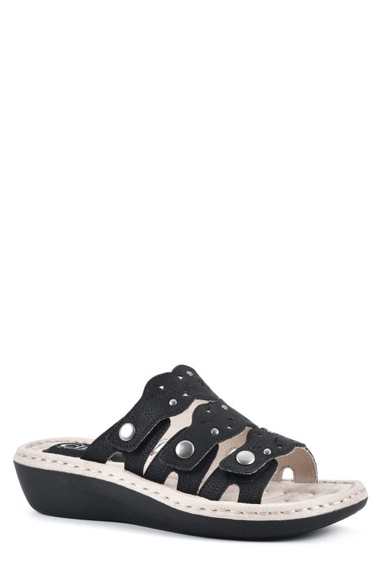 CLIFFS BY WHITE MOUNTAIN CARING SCALLOPED STRAP WEDGE SANDAL