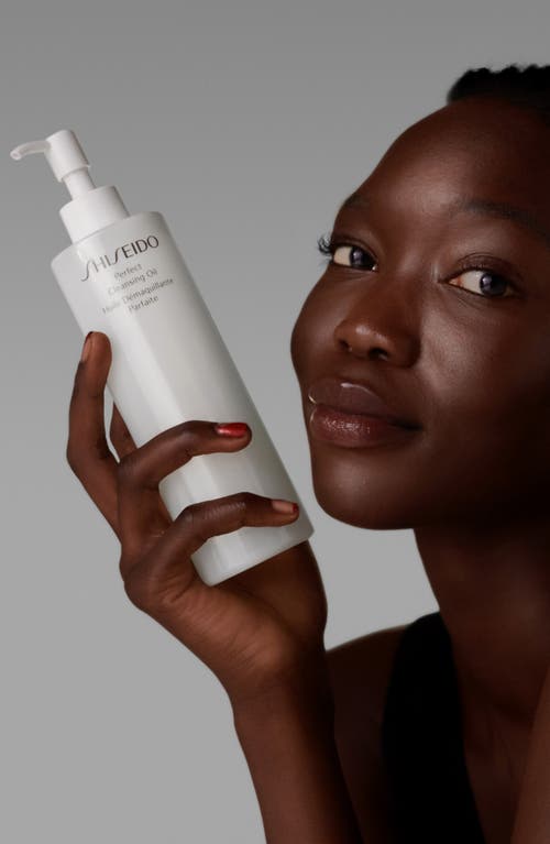Shiseido Perfect Cleansing Oil In No Color