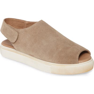 Chocolat Blu Neila Open Toe Flat, Grey