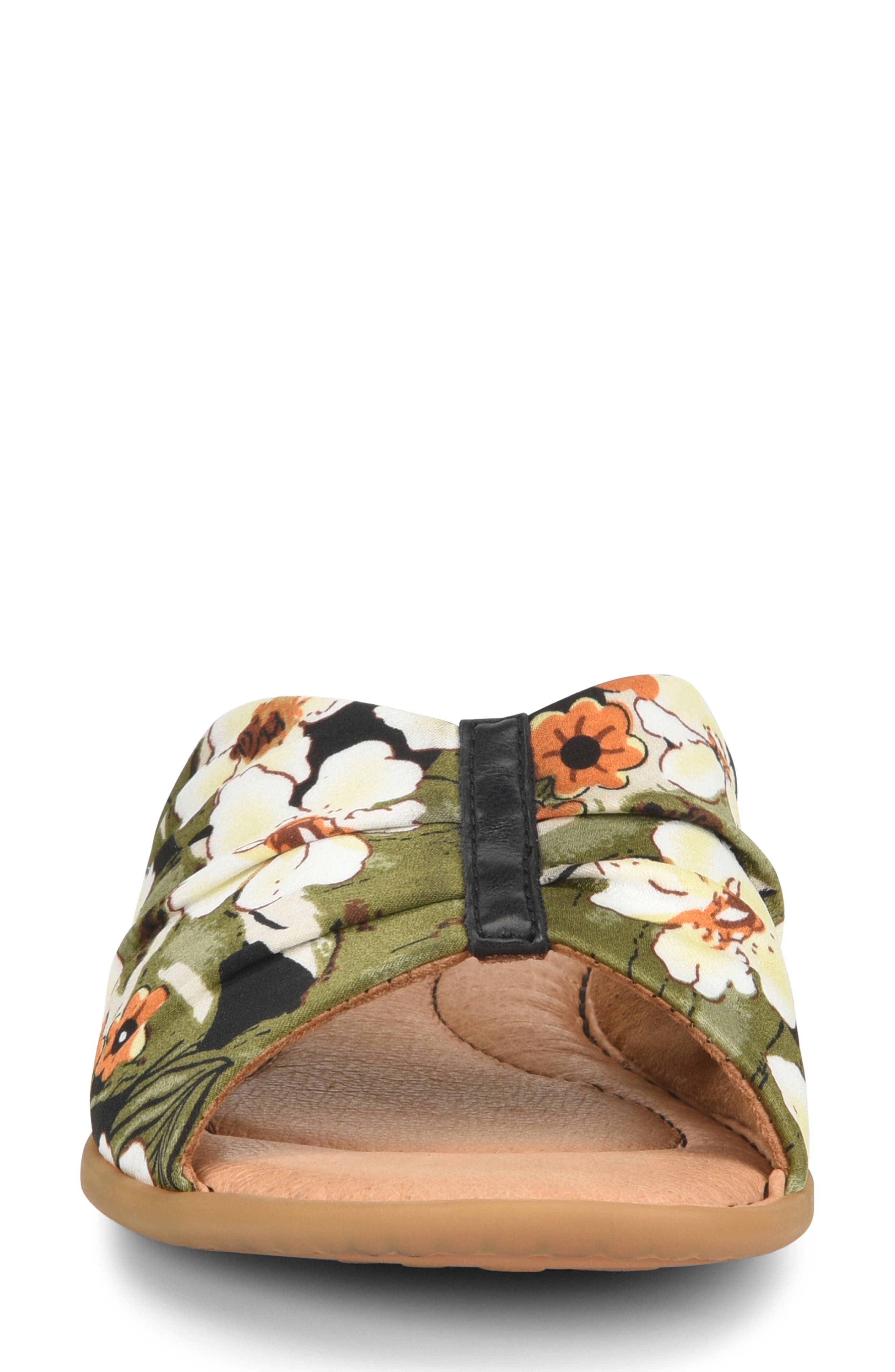 born agua sandal
