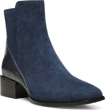 Donald pliner 2025 noraa suede bootie