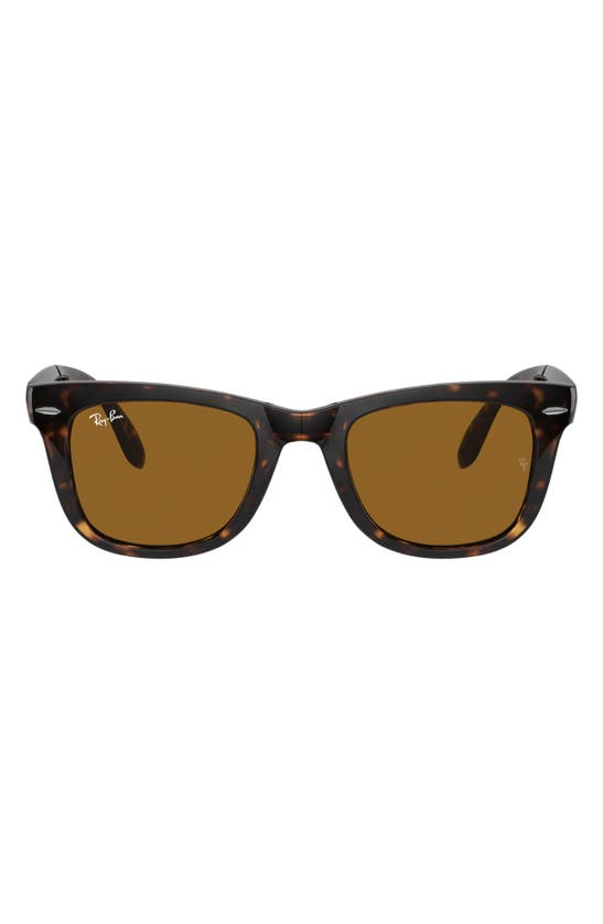 Ray Ban Wayfarer 54mm Folding Sunglasses In Light Havana