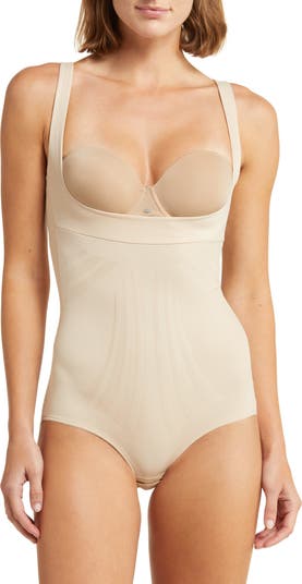 Plus Size Bodysuit for Women Slimming Shapewear Tummy Control Panty Clip &  Zip with Bra Full Body Shaper (Color : Skin, Size : Large) : :  Clothing, Shoes & Accessories