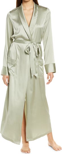 SKIMS on X: SKIMS Velour Robe - available now in 4 colors and in sizes XXS  - 4X. Shop Velour:   / X