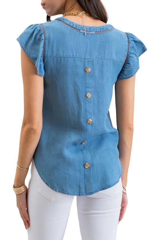 BLU PEPPER BLU PEPPER LADDER STITCH FLUTTER SLEEVE TENCEL® LYOCELL CHAMBRAY TOP