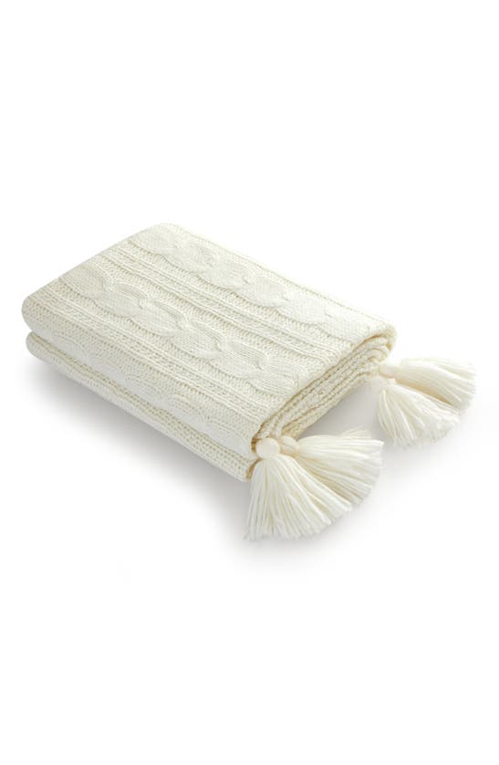 Chic Kerri Cable Knit Fringe Throw Blanket In White